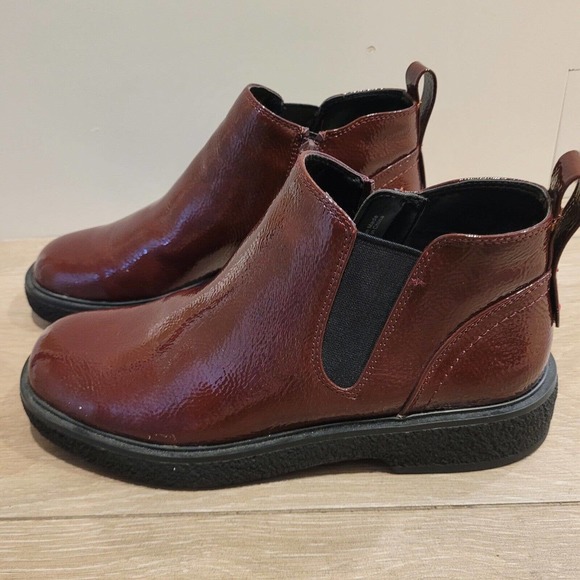 Franco Sarto Shoes - Franco Sarto Women's Jellisa Burgundy Patent Ankle Chelsea Boots Size 8.…